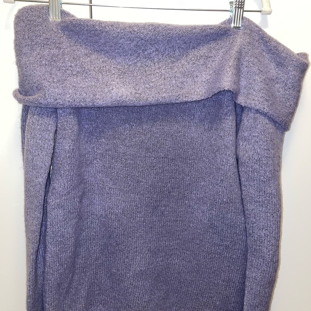Off The Shoulder purple Sweater